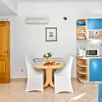 Apartment Lovely In With Wifi *