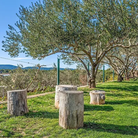 Lovely In With Sauna Apartamento Šibenik