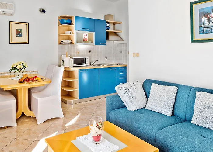 Lovely In With Sauna 希贝尼克