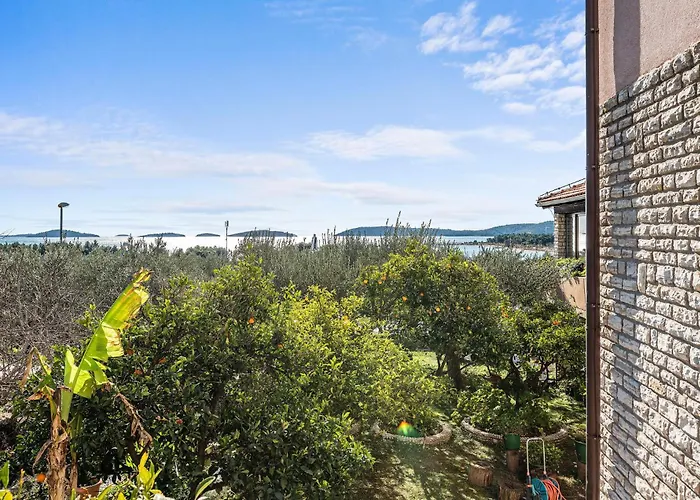 Lovely In With Sauna